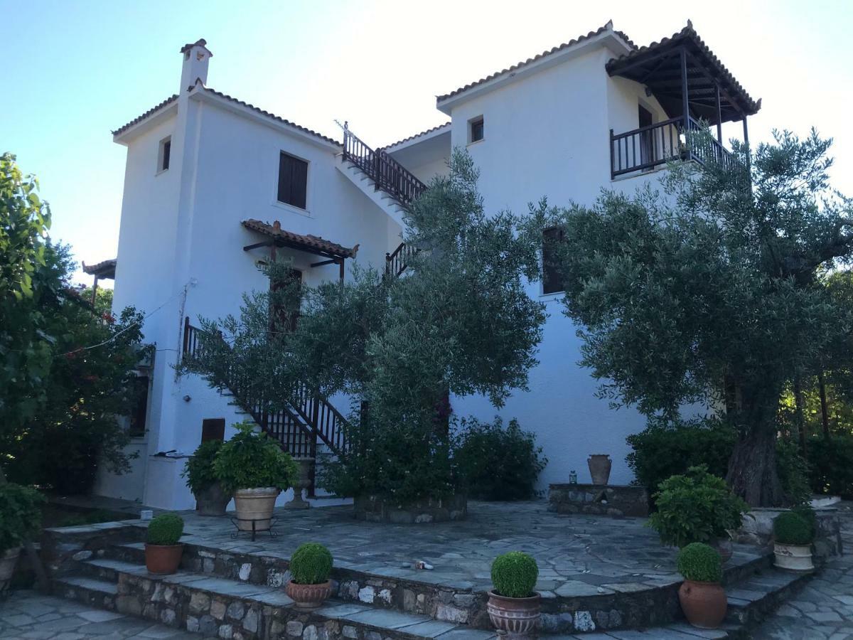 Marlitsis Apartments & Studios Skopelos Town Exterior photo