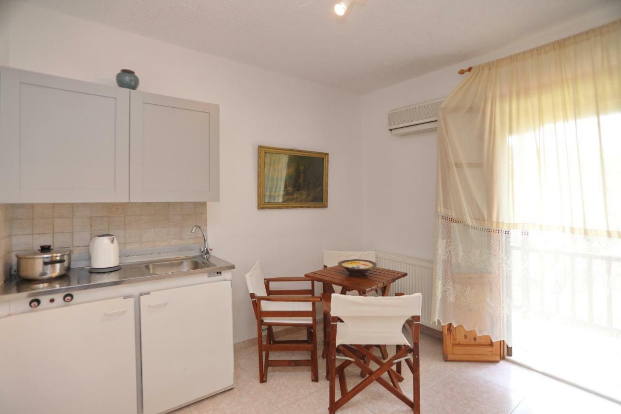 Marlitsis Apartments & Studios Skopelos Town Exterior photo