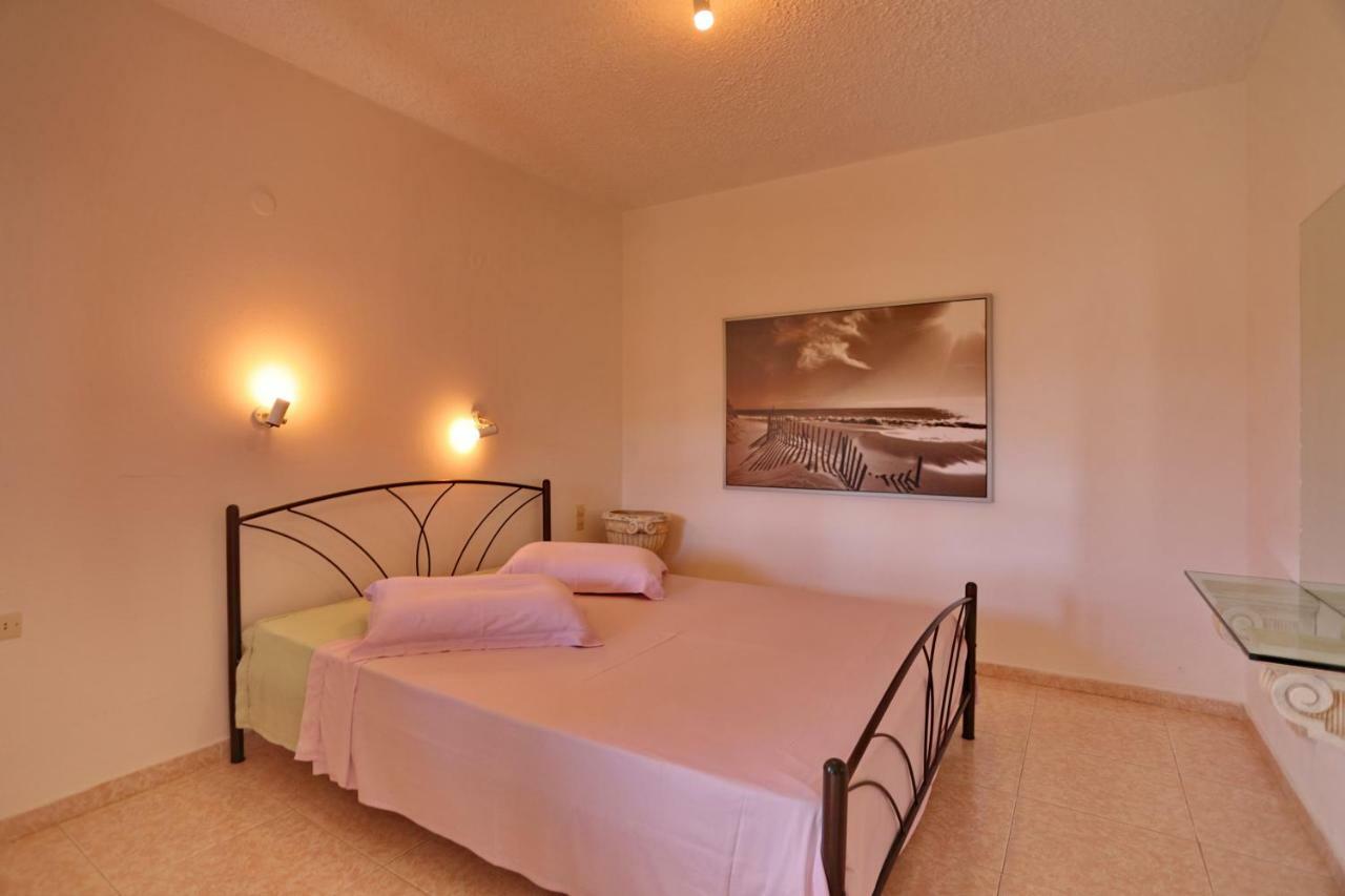 Marlitsis Apartments & Studios Skopelos Town Exterior photo